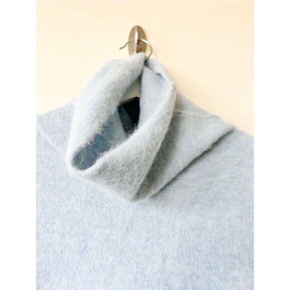 ARITZIA The Group by Babaton Adichie Turtle Neck Wool Blend Sweater - Picture 5 of 8